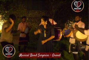 Musical band surprise Grand